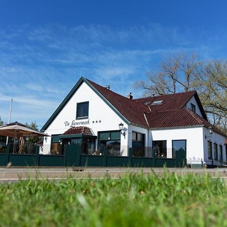 Hotel Restaurant De Loenermark Loenen Esterno foto